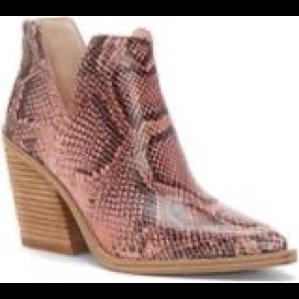 GIGIETTA SNIP-TOE BOOTIE